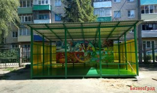 Внешняя комплектация детских садов (теневые навесы, входной блок, песочницы, спортплощадка)